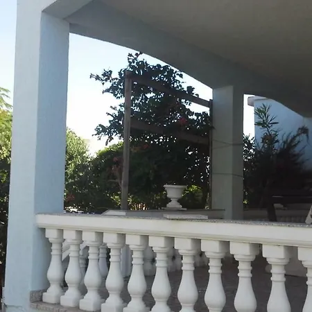 Apartman Radicevic Povljana